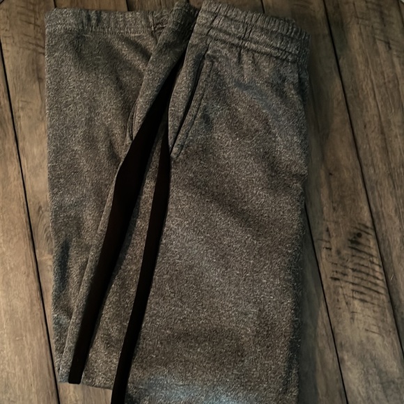 Tek Gear Boys Grey Pants w/ Pockets and Side Stripe - Picture 3 of 8